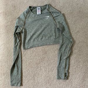Gym shark cropped long sleeve